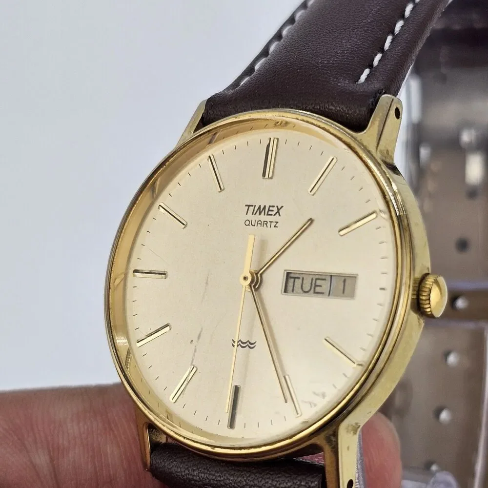 VTG Timex Men's Watch 32MM Gold Dial DayDate New Brown Leather Bands New Battery